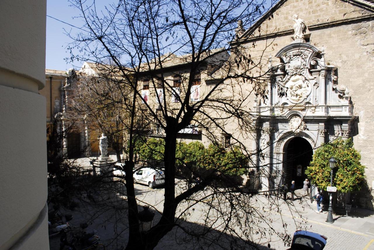 La Perla Granada Suites Eksteriør billede